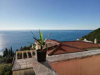 Апартаменты Villa Tara Добра-Вода Вилла с видом на море-68