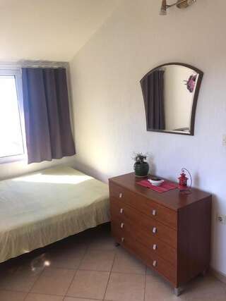 Апартаменты Villa Tara Добра-Вода Вилла с видом на море-7